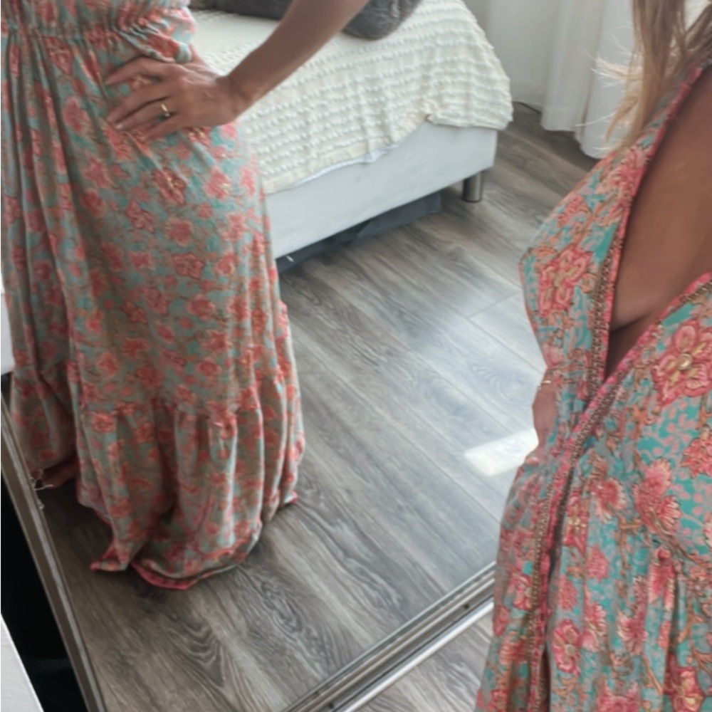 Green Ruffled Tiered Halter Sundress - Picture 2 of 3